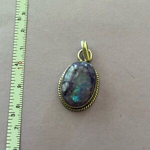 Sterling silver purple moonstone pendent